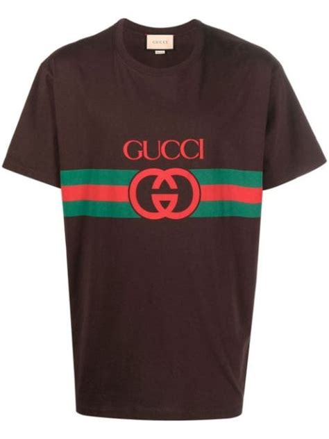 farfetch playeras gucci.